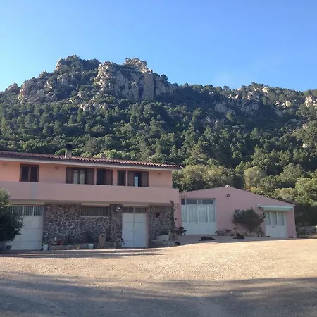 Monte Pino Country house *